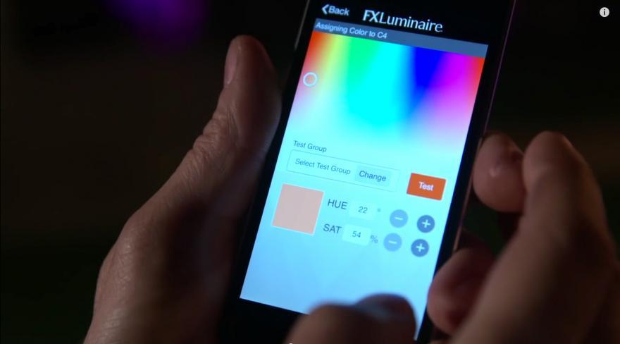 mobile-apps-and-controls-in-landscape-lighting-880x488