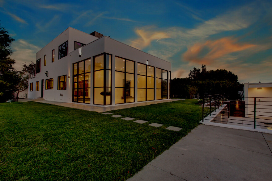 Luxury Real Estate in Los Angeles Evening